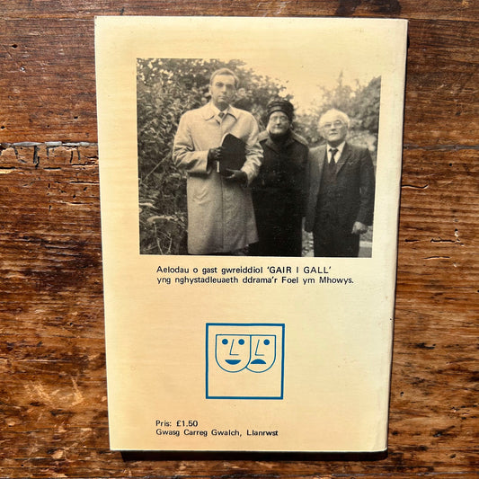 Y Tro Olaf: Ac Ysgrifau Eraill - WJ Gruffydd - 1939 (Preloved)