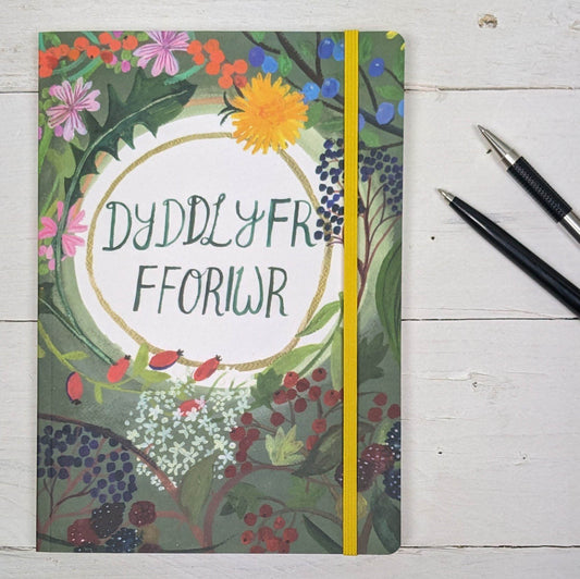 Notebook / Journal - Dyddlyfr Foriwr /  A Foragers Journal