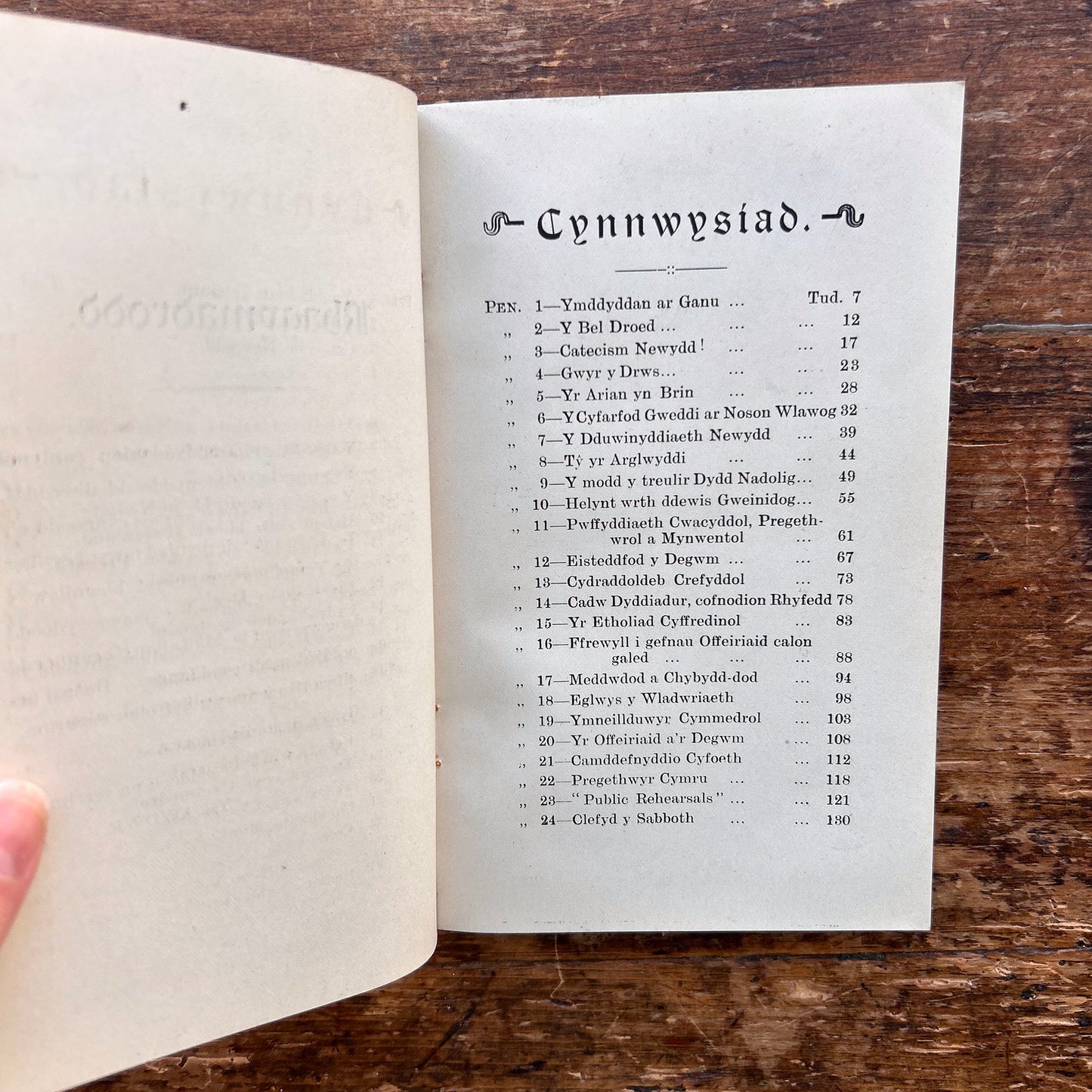 Efail y Gof - Ymddyddanion ar Brif Bynciau’r Dydd - Parch. D. Oliver Edwards - 1907 (Preloved)