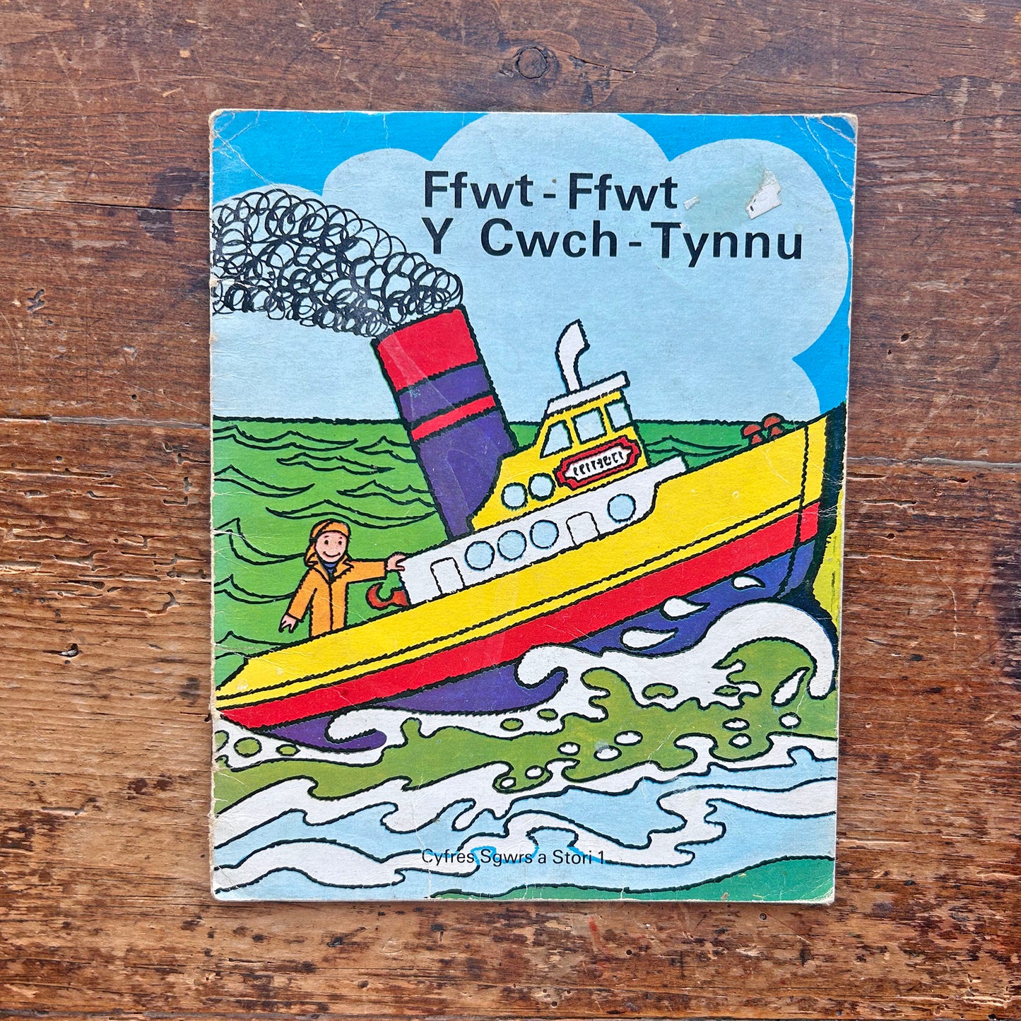 Ffwt-Ffwt Y Cwch - Tynnu - Cyfres Sgwrs a Stori 1 (Preloved)