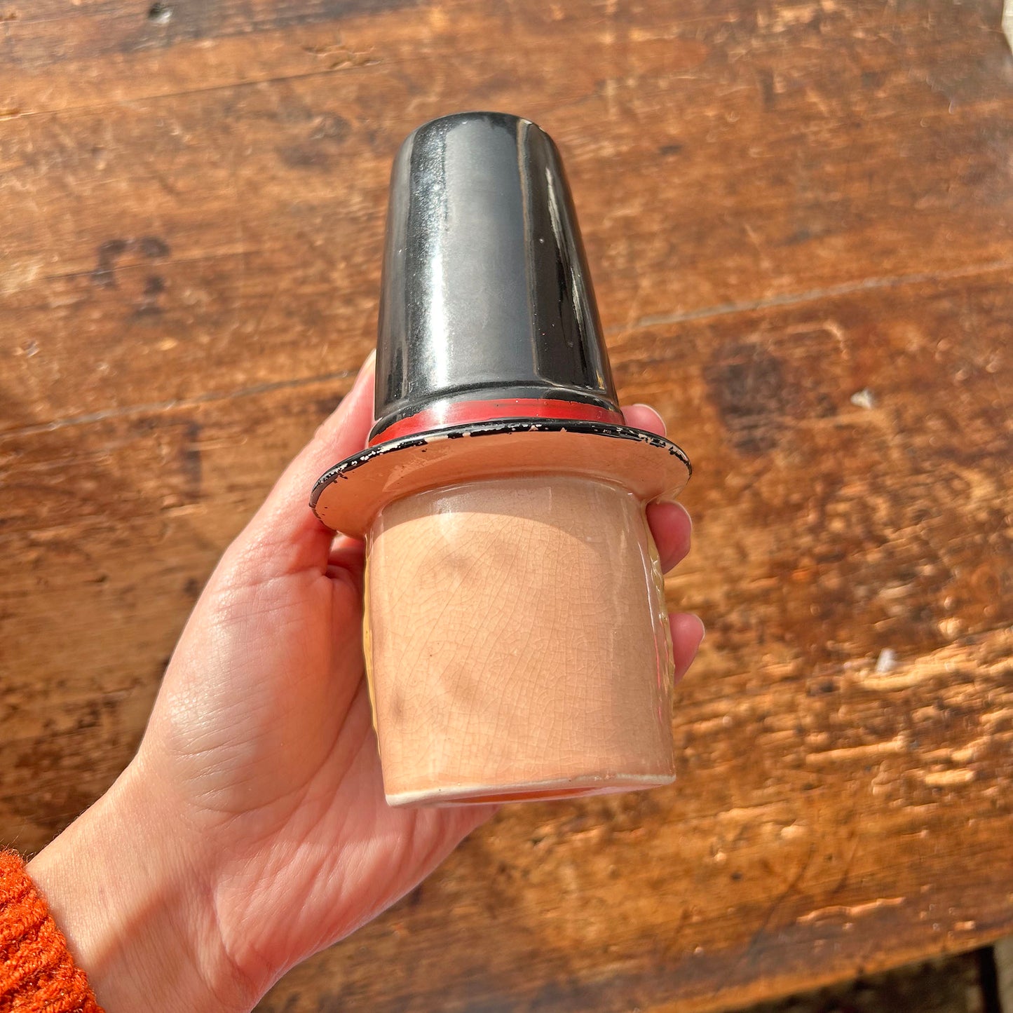 Flour / Sugar Shaker - Vintage - Welsh Lady - Novelty (Preloved)