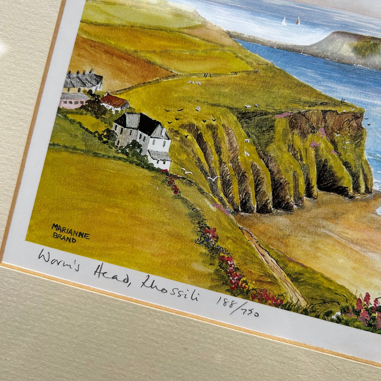 Print wedi'i Fframio - Diwrnod Marchnad yn Hen Gymru - Sydney Curnow Vosper (Wedi'i Ail-law)