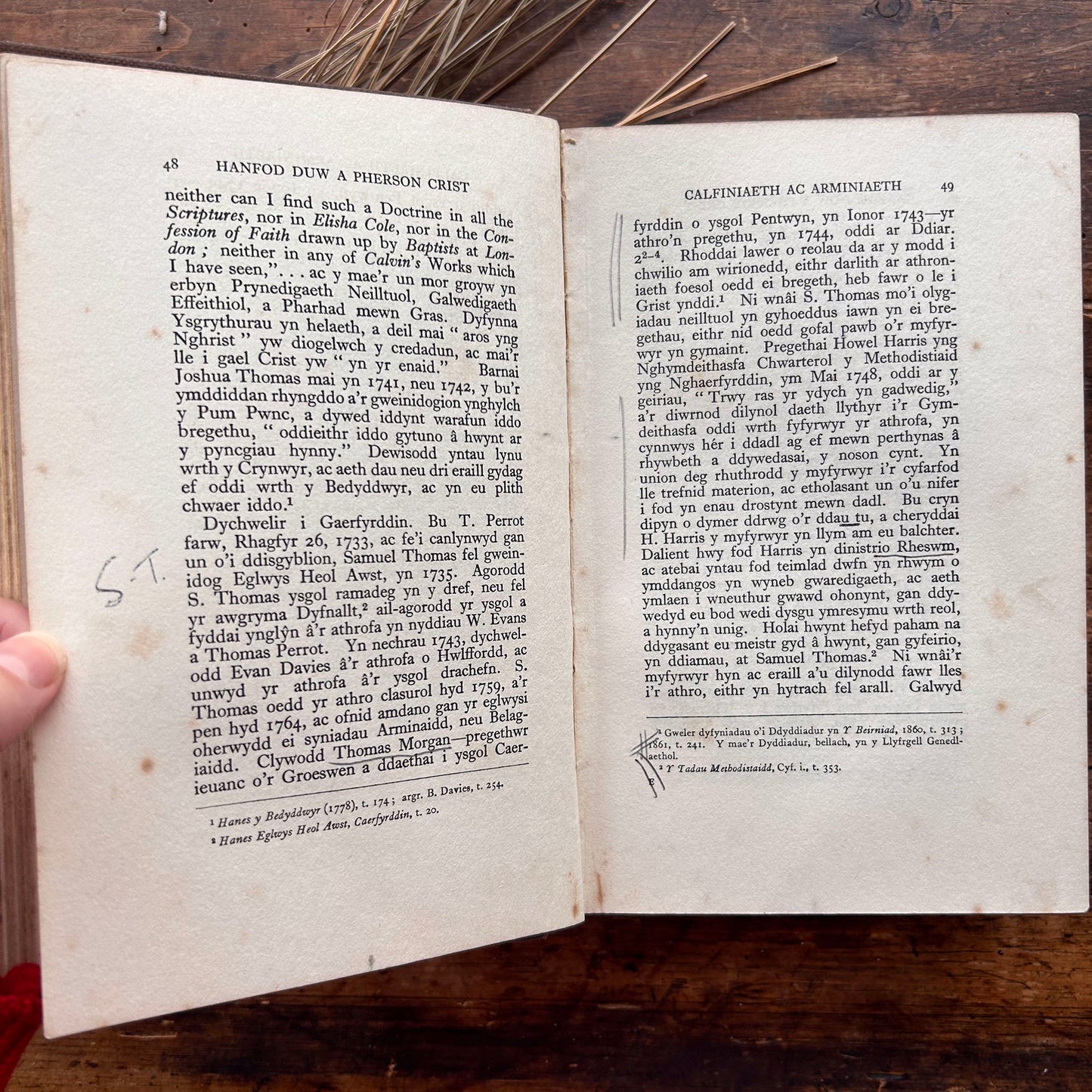 Hanfod Duw a Pherson Crist - John Gwili Jenkins 1931 (Preloved)