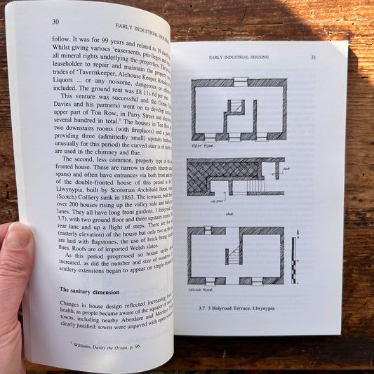 Housing in the Rhondda 1800 - 1940 - Malcolm J. Frisk - (Preloved)