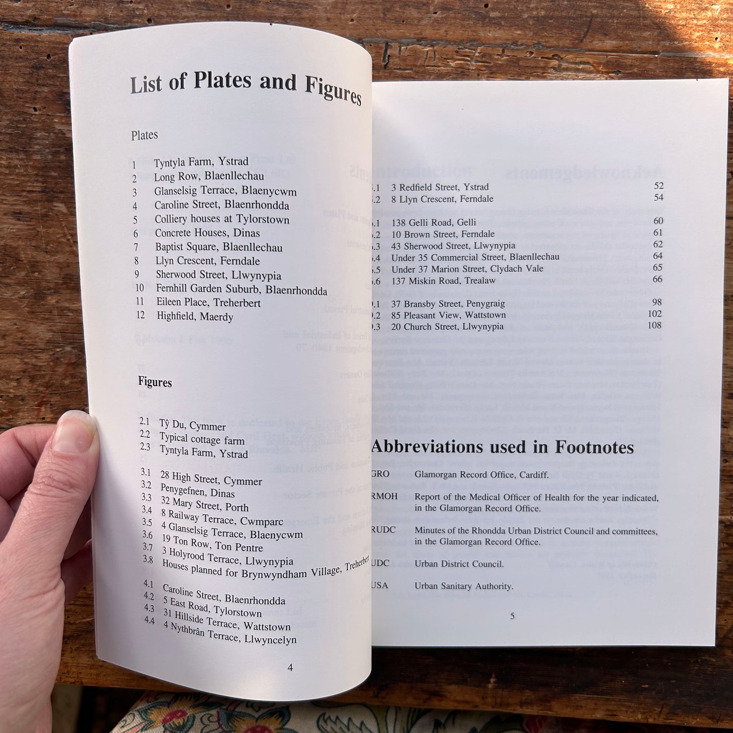 Housing in the Rhondda 1800 - 1940 - Malcolm J. Frisk - (Preloved)