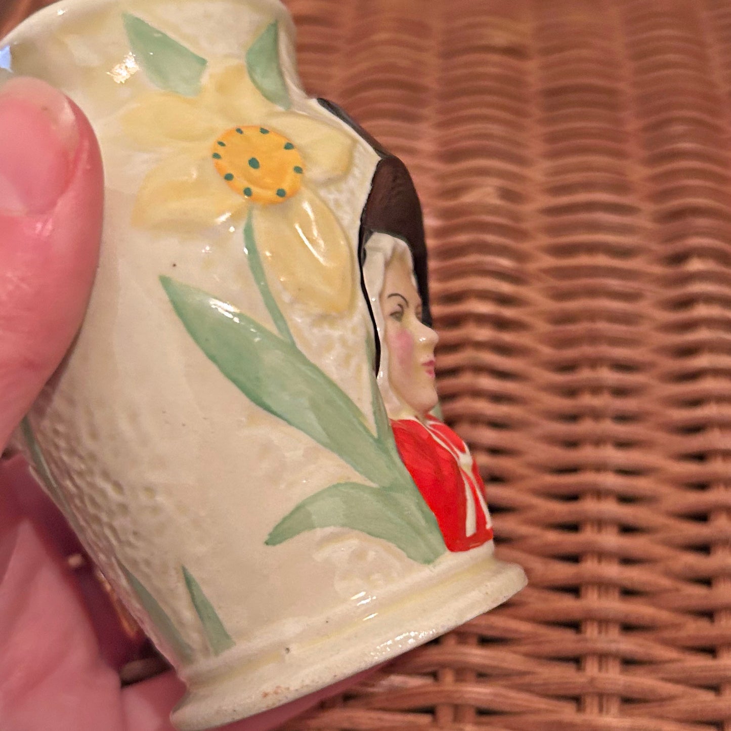 Jug / Creamer - Welsh Lady / Daffodil - Vintage (Preloved)