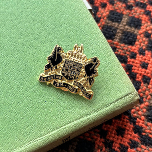Pin Lapel / Bathodyn - Vintage - Fleur de Lis - WPCBA (Preloved)