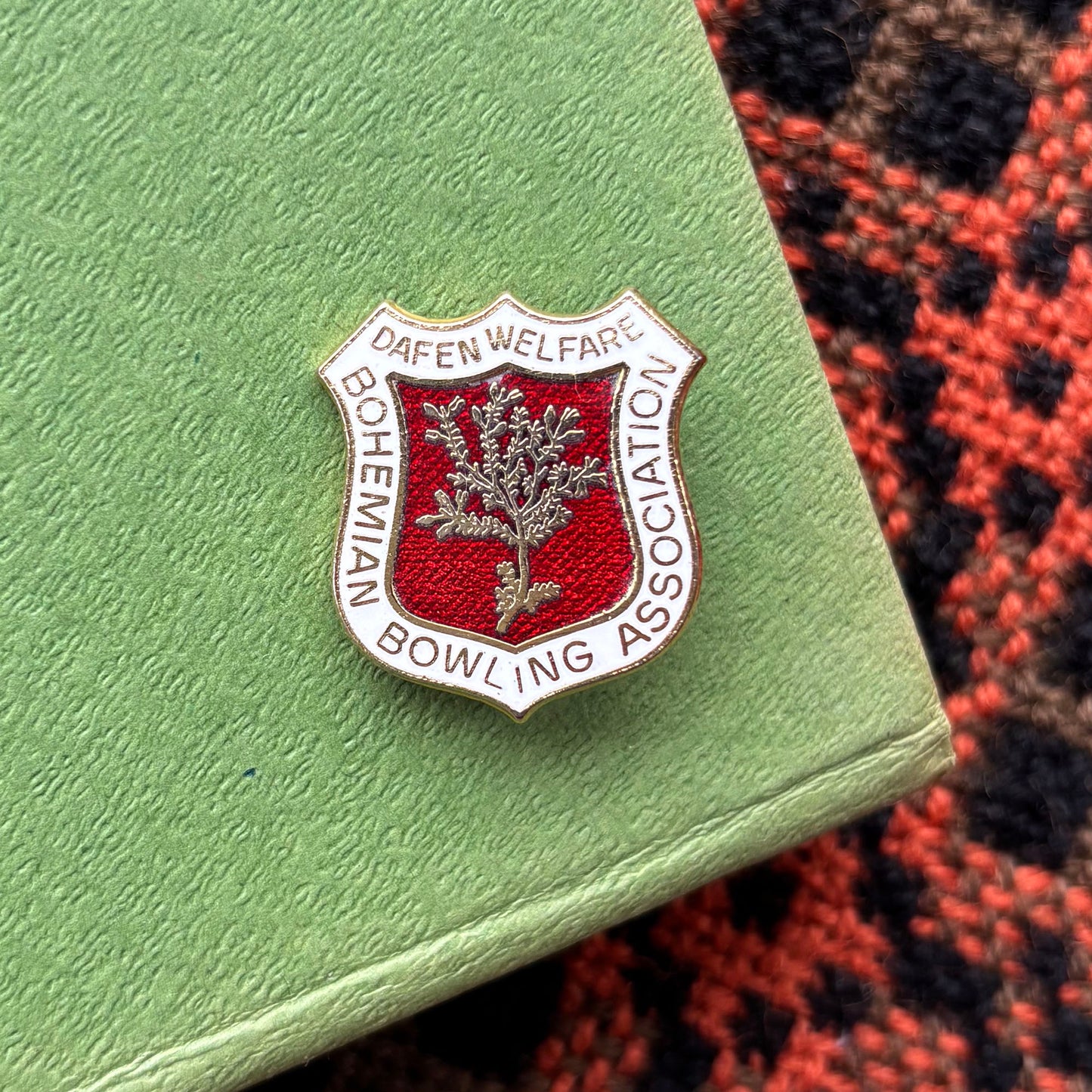 Pin Lapel / Bathodyn - Vintage - Fleur de Lis - WPCBA (Preloved)