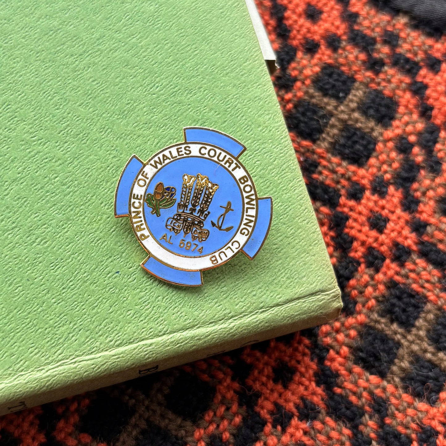 Pin Lapel / Bathodyn - Vintage - Fleur de Lis - WPCBA (Preloved)