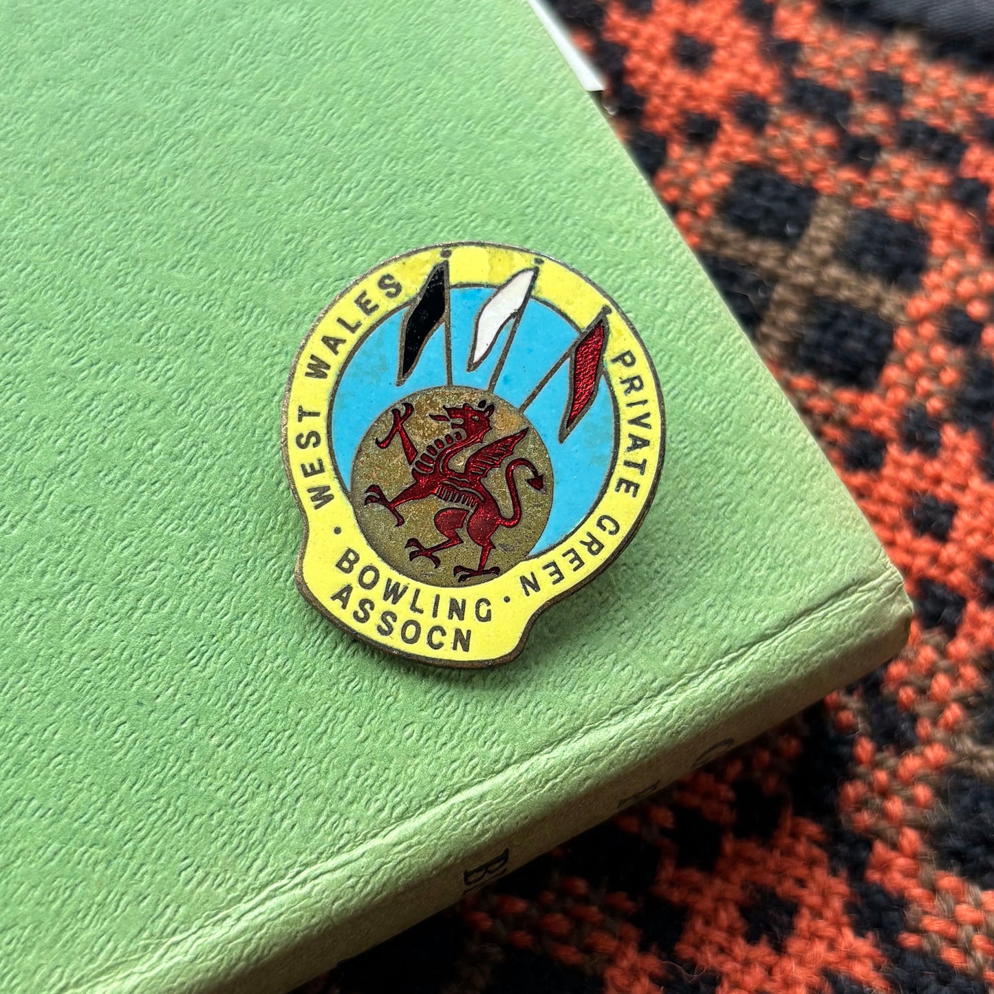 Pin Lapel / Bathodyn - Vintage - Fleur de Lis - WPCBA (Preloved)