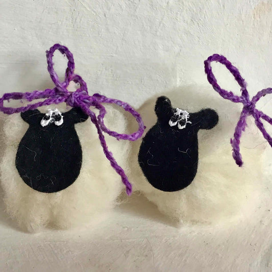 Sheep - Pure Wool - Lavender