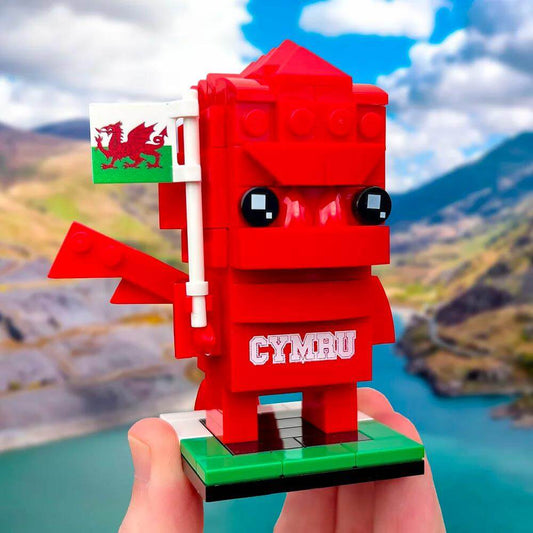 Brick Set - Cymru Bricks - Build Your Own: Welsh Dragon Model