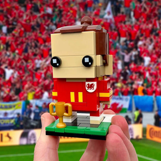 Brick Set - Cymru Bricks - Build Your Own: Welsh Football Player