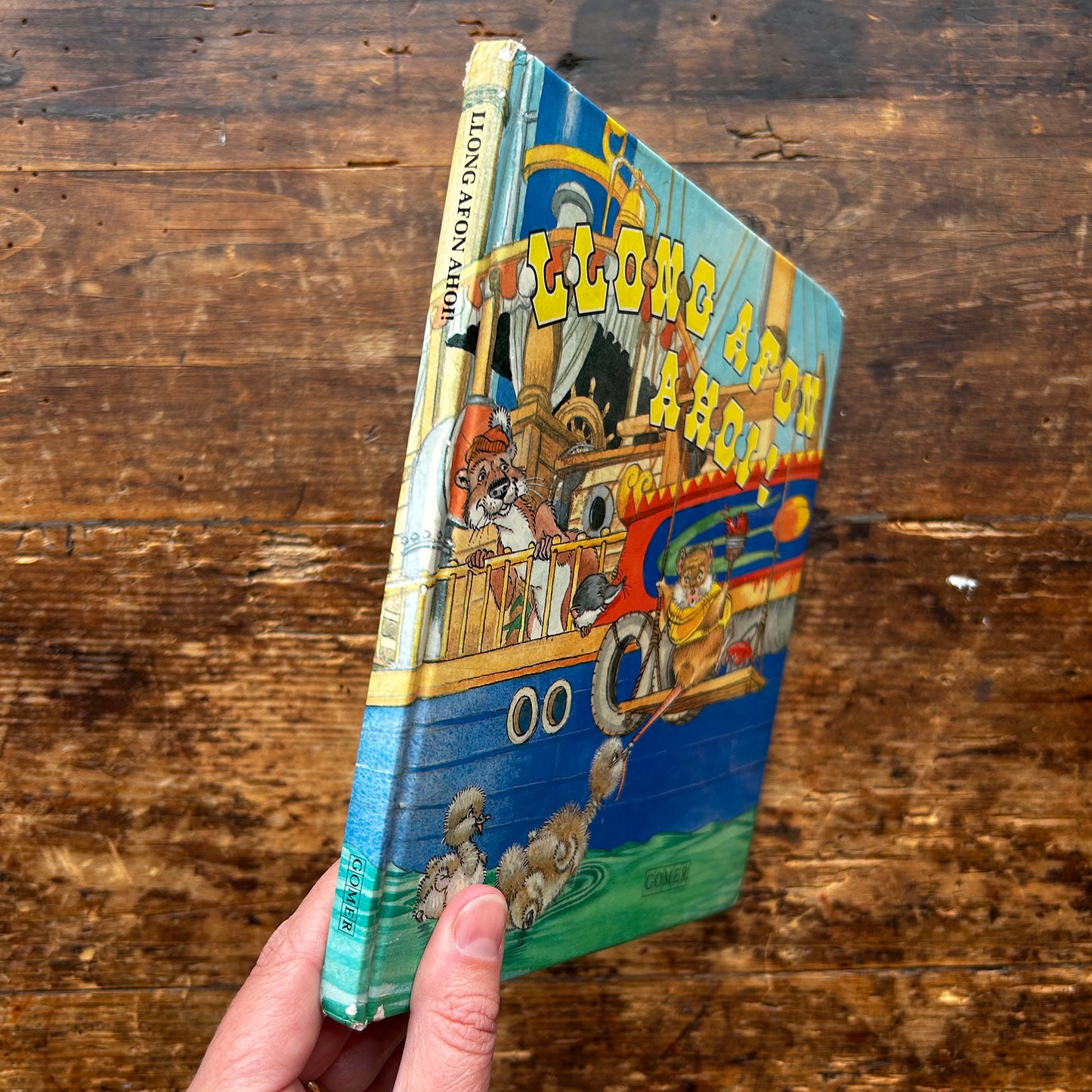 Deian a Loli - Ar Ser Sy'n Cysgu - Cymraeg (Preloved)