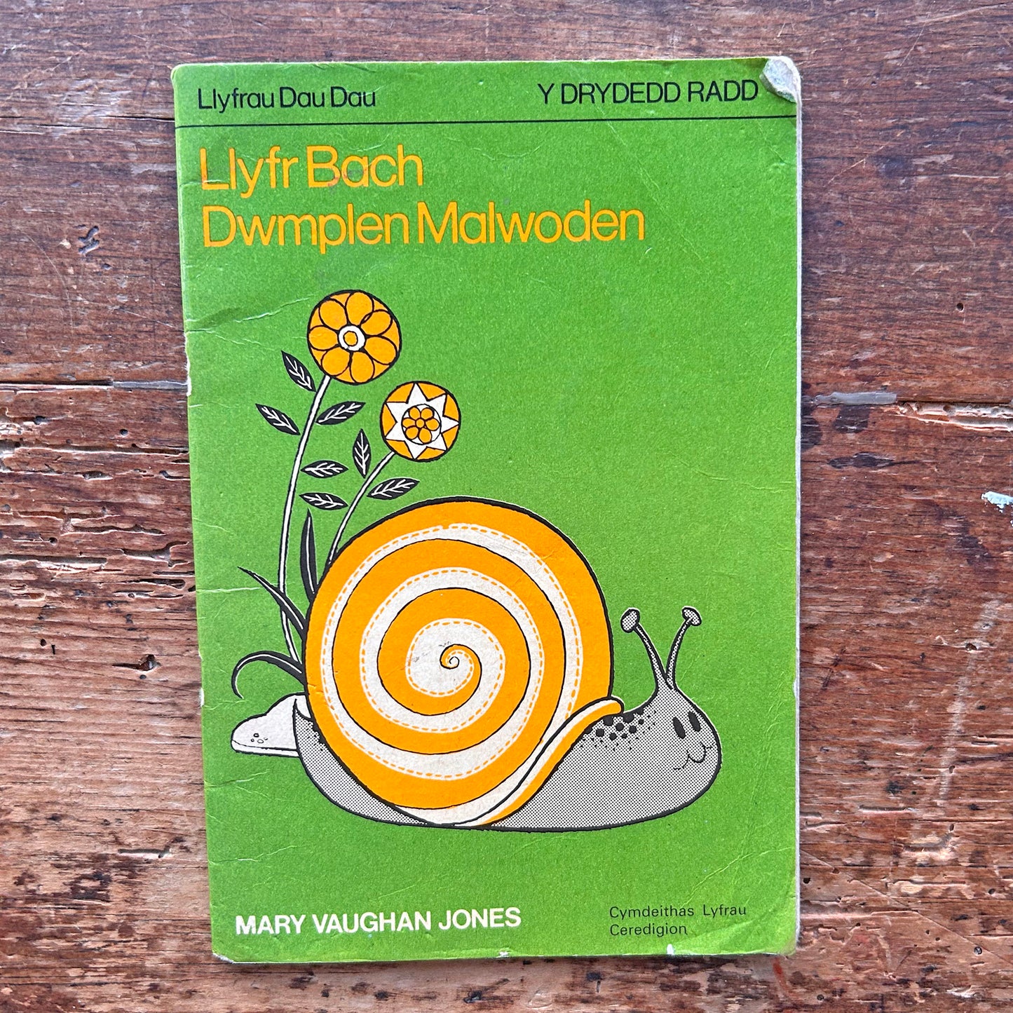 Llyfrau Dau Dau: Llyfr Bach Dwmplen Malwoden 1979 (Preloved)