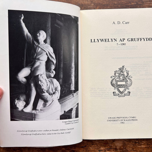 Llywelyn ap Gruffydd - Biography - A. D. Carr - 1982 (Preloved)