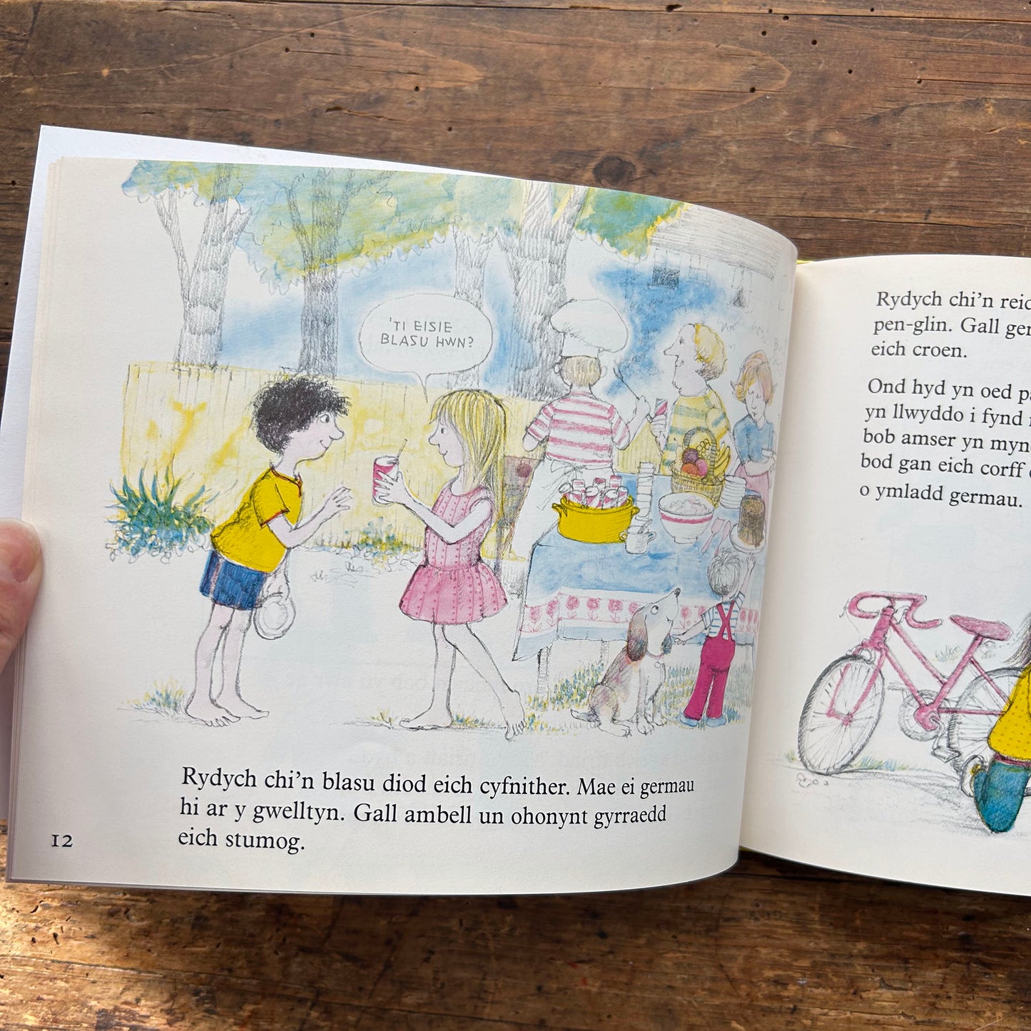 Mae Germau'n Fy Ngwneud I'n Sal! Germs Make Me Sick - Golwg Gyntaf (Preloved)