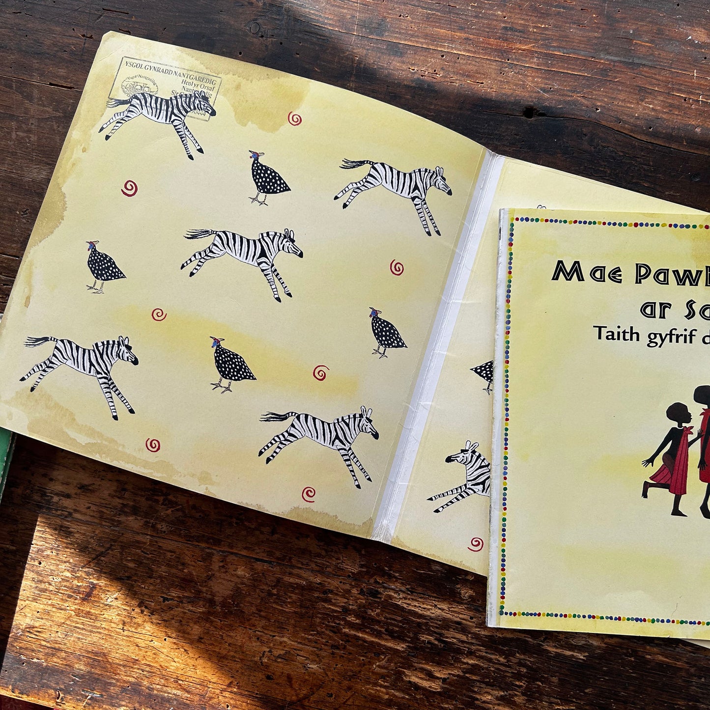 Deian a Loli - Ar Ser Sy'n Cysgu - Cymraeg (Preloved)