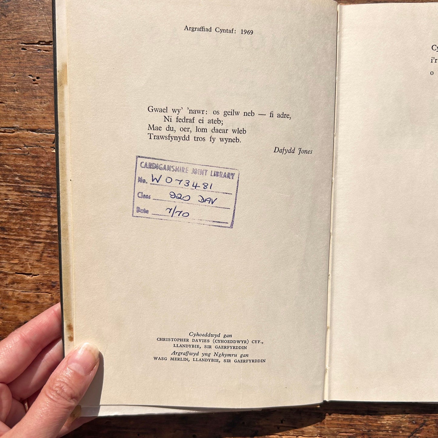 Moi Plas - John Ellis Williams - 1969 1st Edition (Preloved)