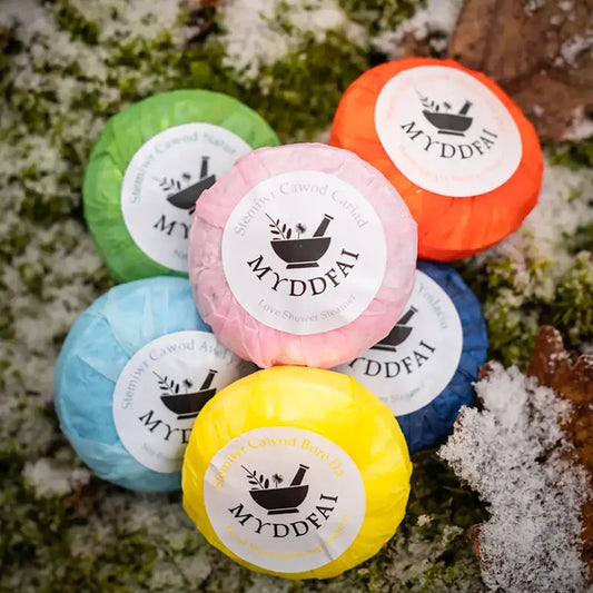 Set Anrhegion Pamper - Myddfai - Cariad - Cariad