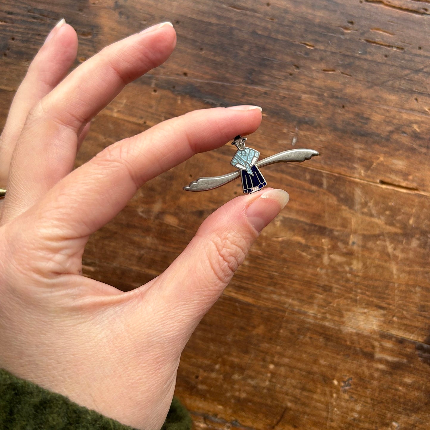 Pin / Brooch - Vintage / Antique - Silver - Welsh Lady (Preloved)