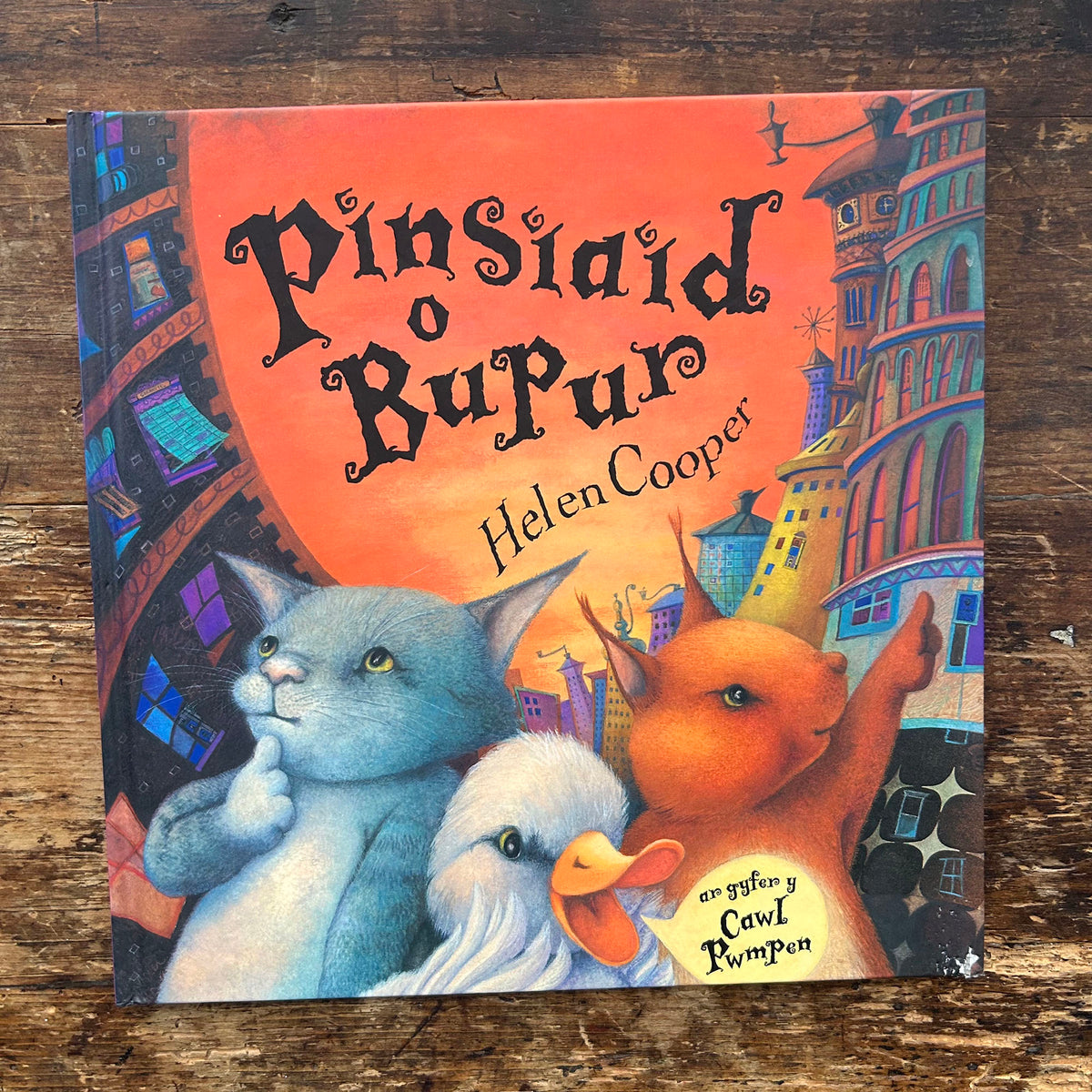 Pinsiaid o Bupur - Helen Cooper (Preloved)