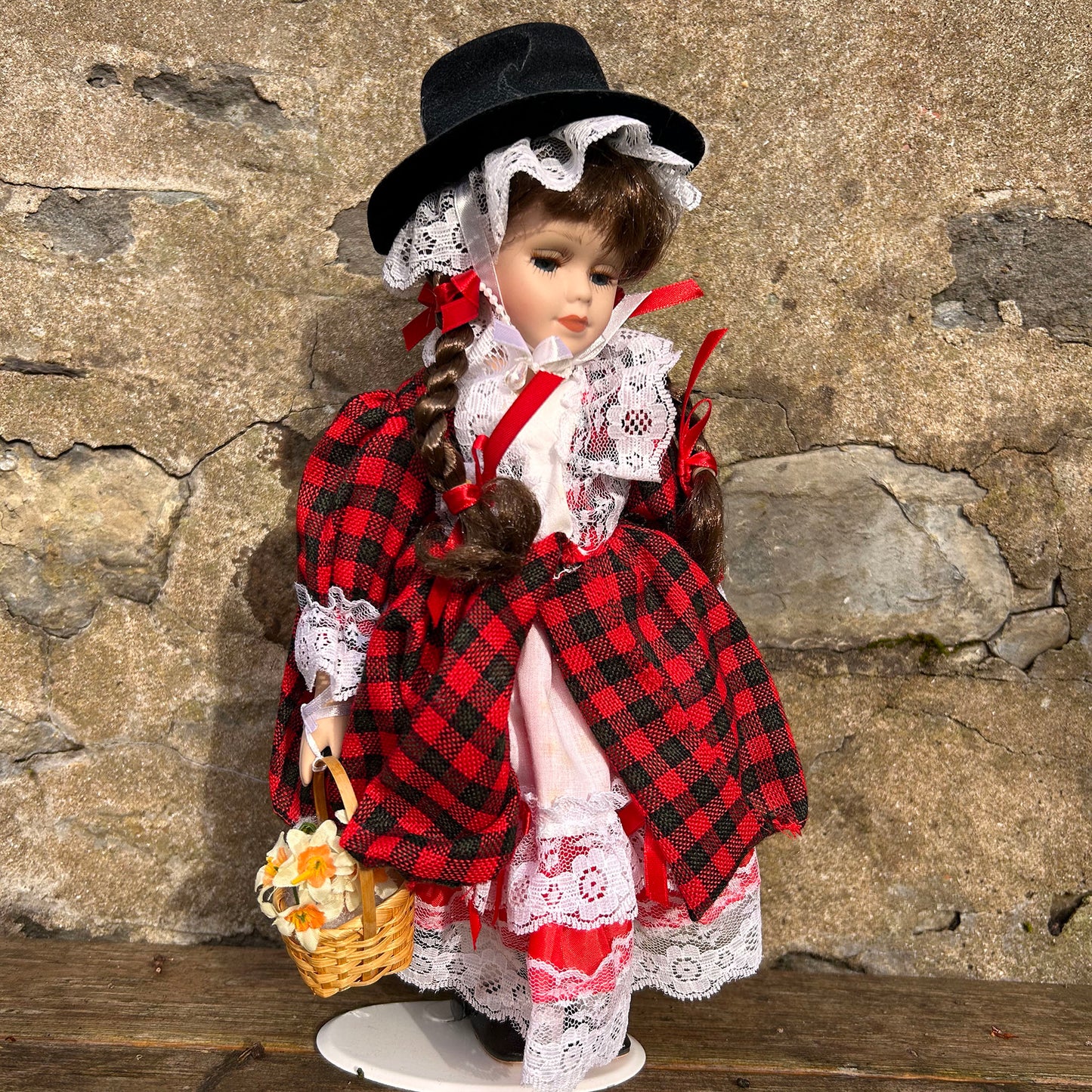 Dol Merched Cymreig - Bronwen - Peggy Nisbit - Hen Ffasiwn o'r 1960au (Wedi'i Ail-law)