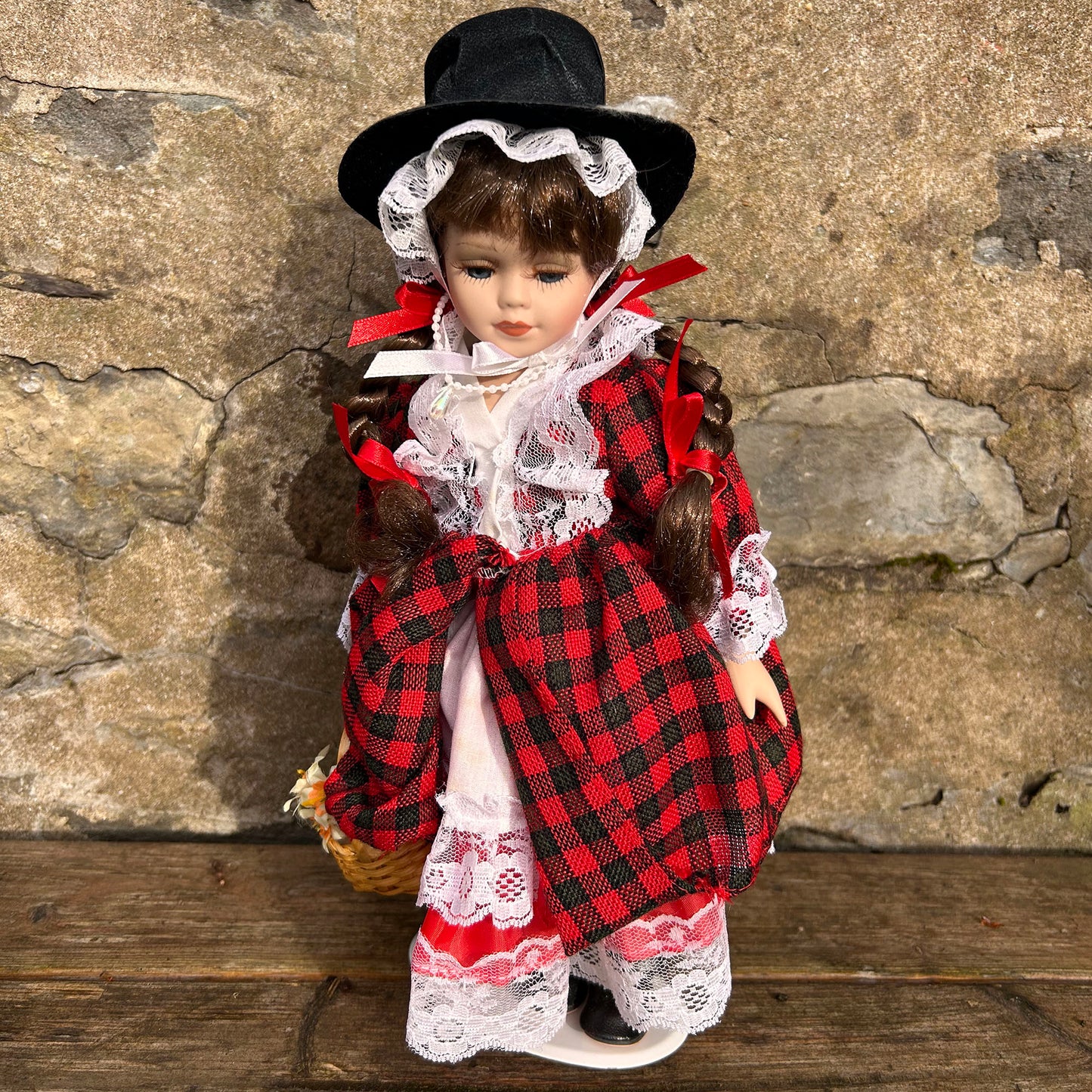 Dol Merched Cymreig - Bronwen - Peggy Nisbit - Hen Ffasiwn o'r 1960au (Wedi'i Ail-law)