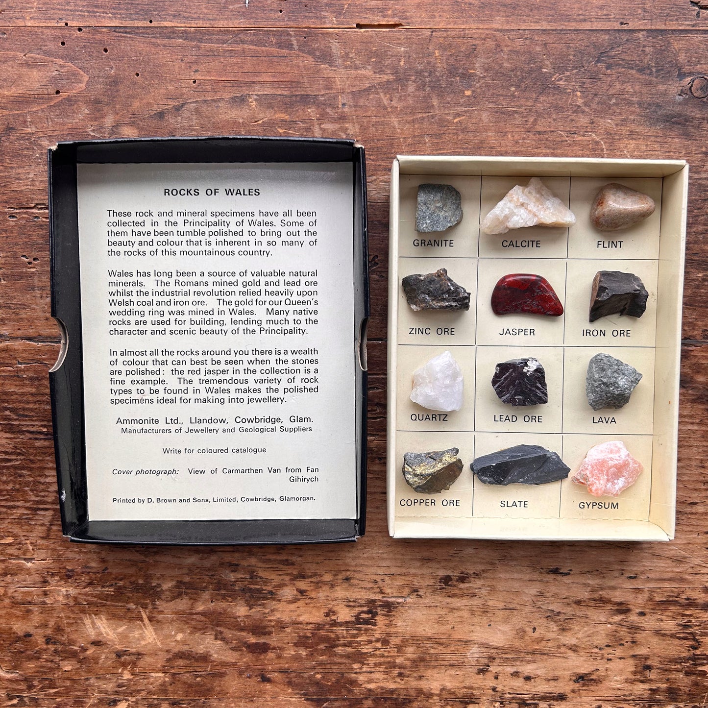 Rocks & Minerals of Wales - Geology Specimen Gift Box - Vintage - Ammonite Ltd. (Preloved)