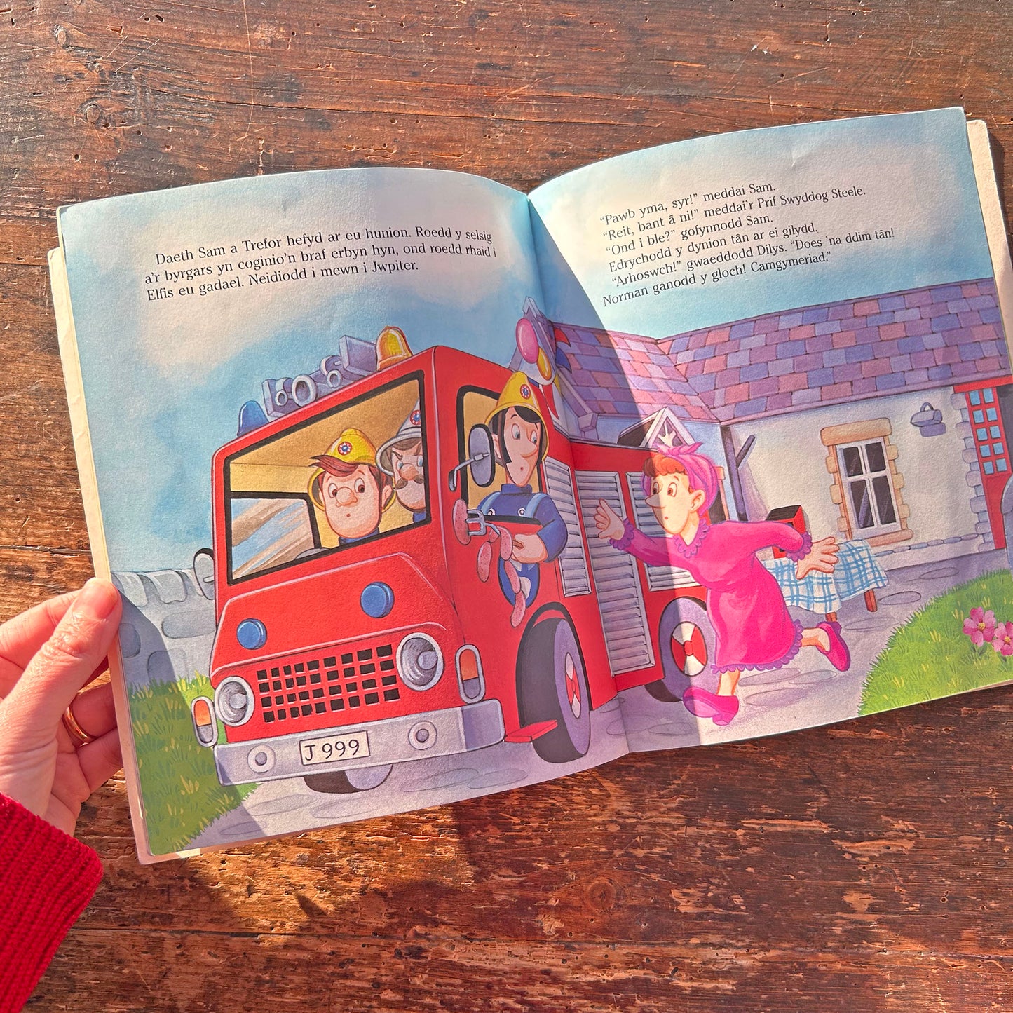 Sam Tân - Y Barbiciw - Fireman Sam (Preloved)