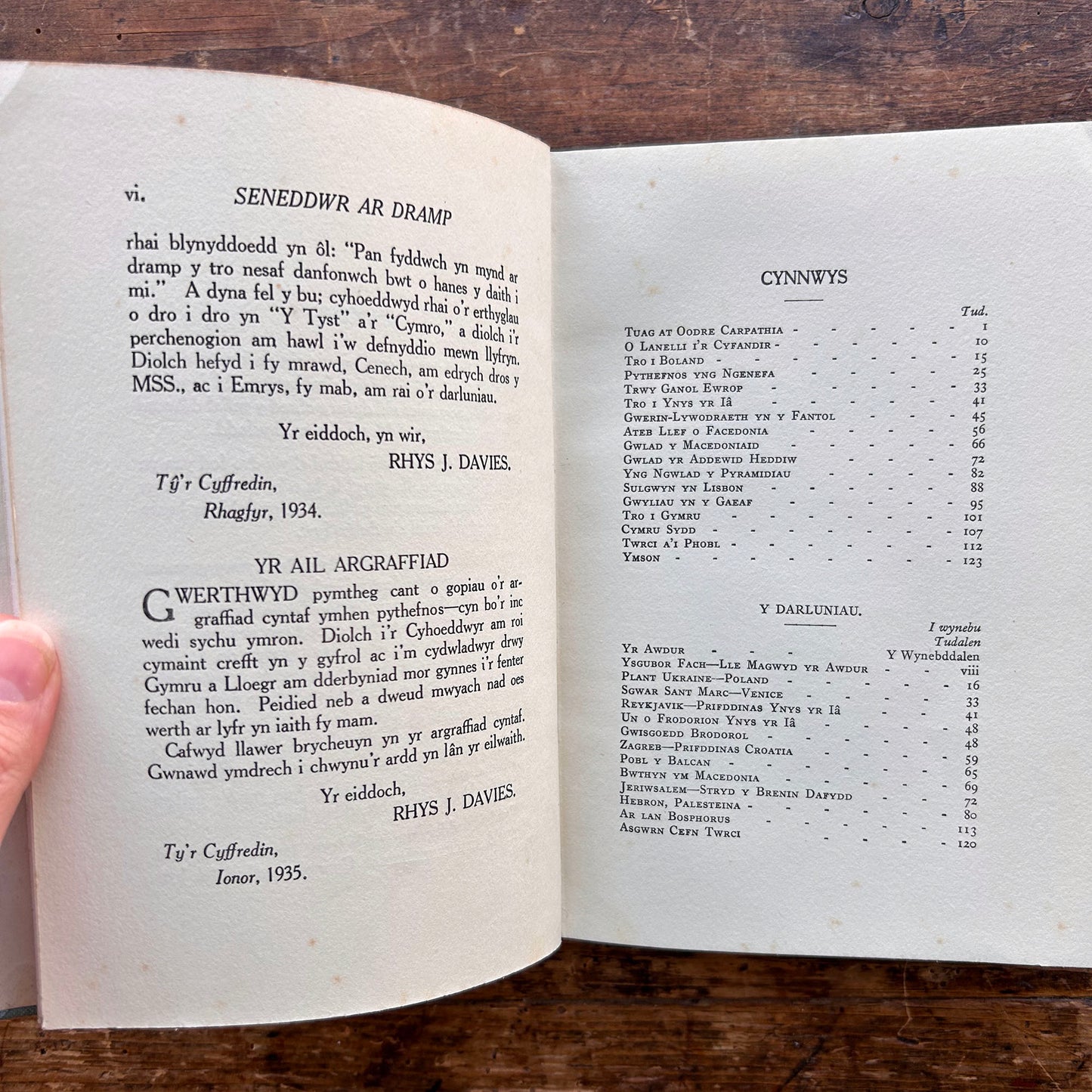 Seneddwr ar Dramp - Rhys J. Davies - 1935 (Preloved)