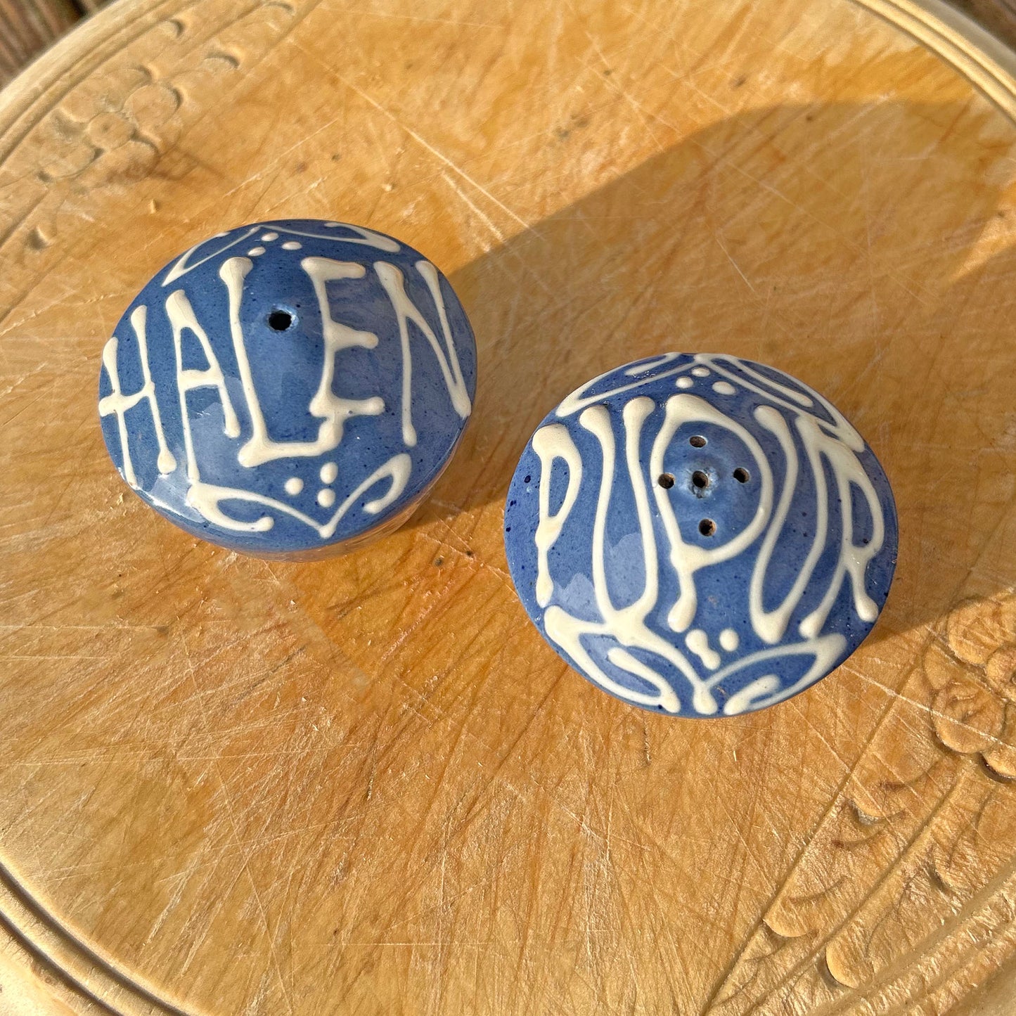 Shakers / Pots - Salt & pepper - Halen & Pupur - Vintage (Preloved)