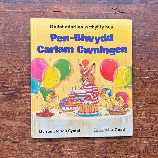 Stori Pen-Blwydd Carlam Cwningen - Vintage Welsh Book 1986 (Preloved)