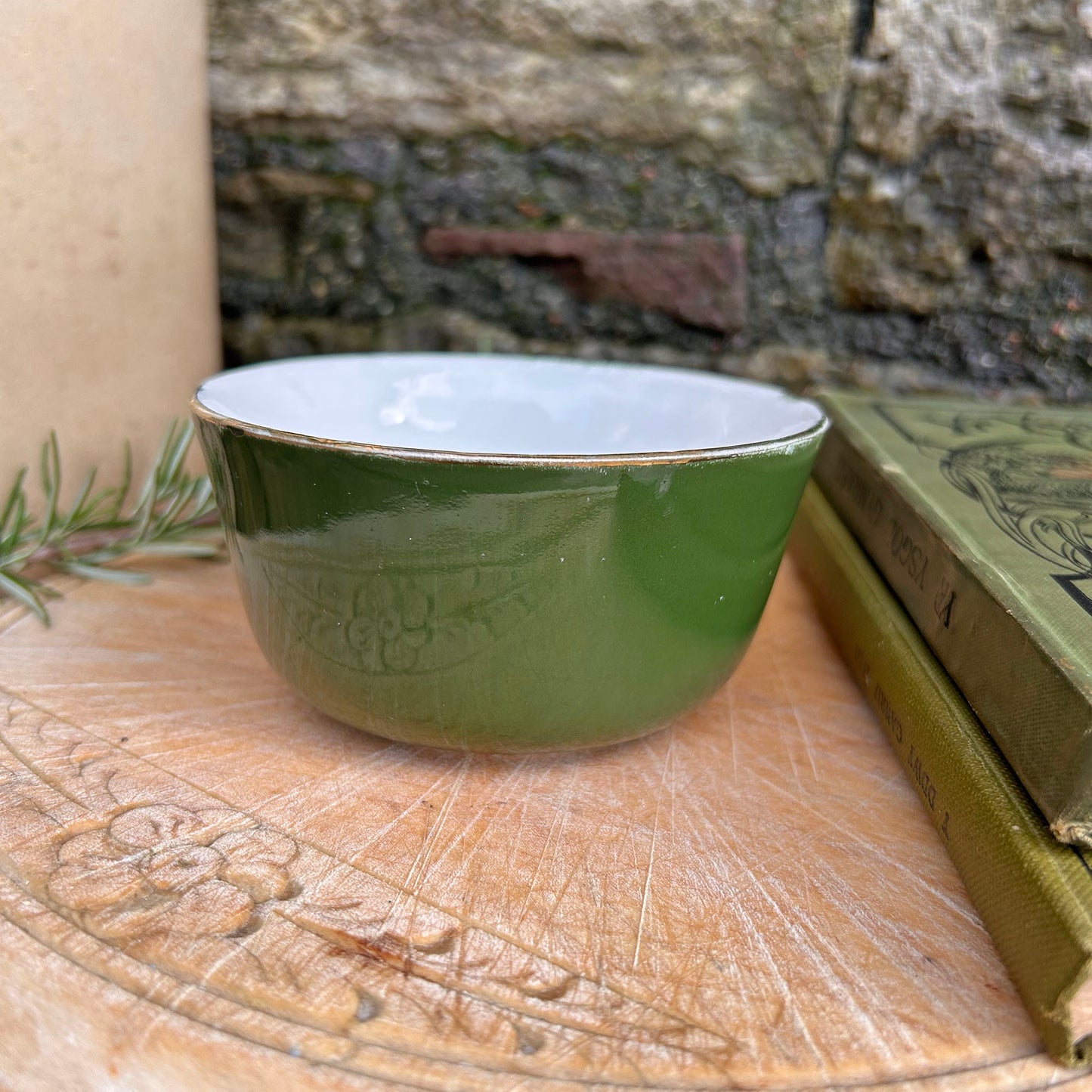 Jwg Cregyn - Gwisgoedd Cymreig - Parti Nyddu Cymru - Cofrodd Hynafol (Wedi'i Ail-law)