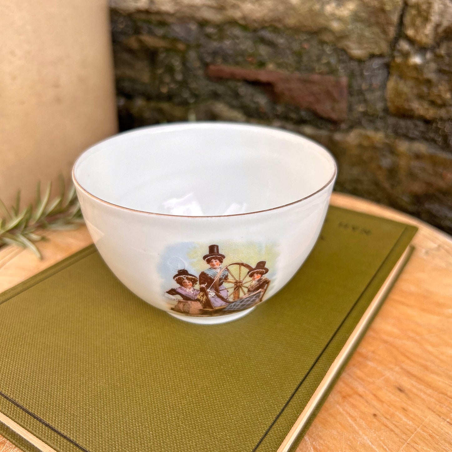 Sugar Bowl - Welsh Spinning Party - Vintage Souvenir (Preloved)