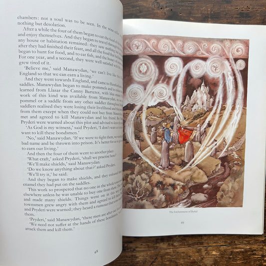 Tales from The Mabinogion - Illustrated - Gwyn Thomas, Kevin Crossley-Holland & Margaret Jones 1989 (Preloved)