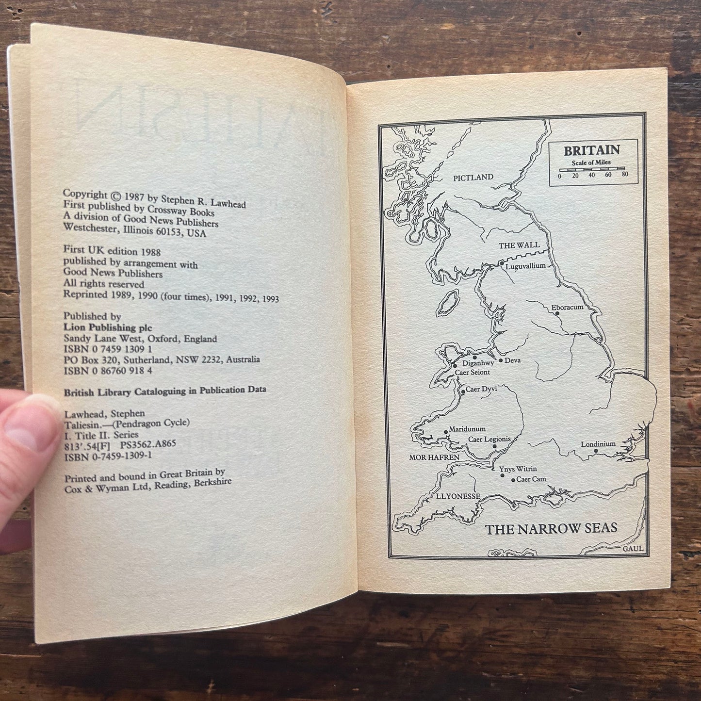 Taliesin - Pendragon Cycle - Stephen Lawhead (Preloved)