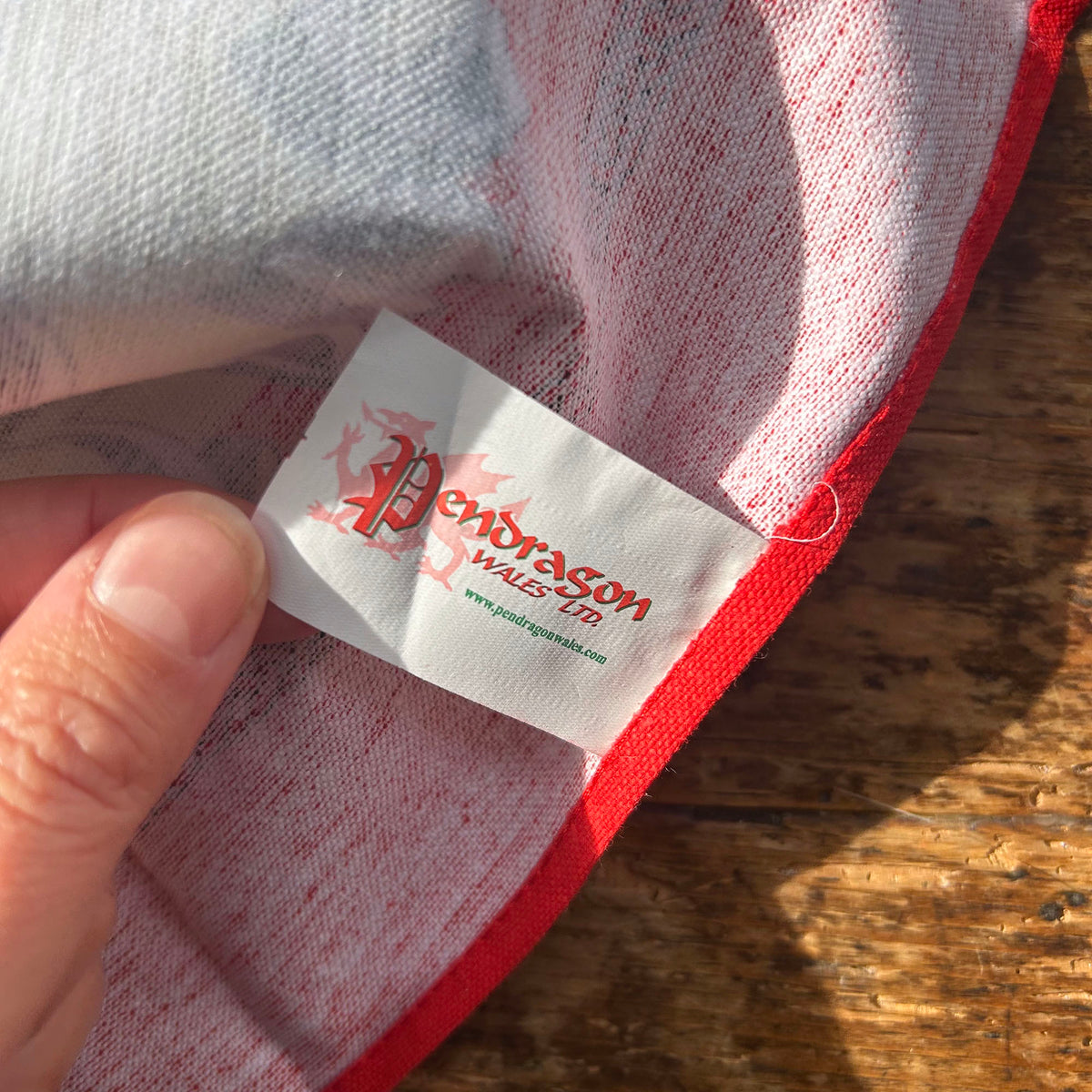 Tea Towel - Welsh Lovespoons / Love Spoons (Preloved)