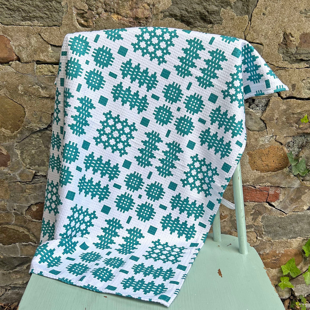 Tea Towel - Welsh Tapestry Print - White & Teal