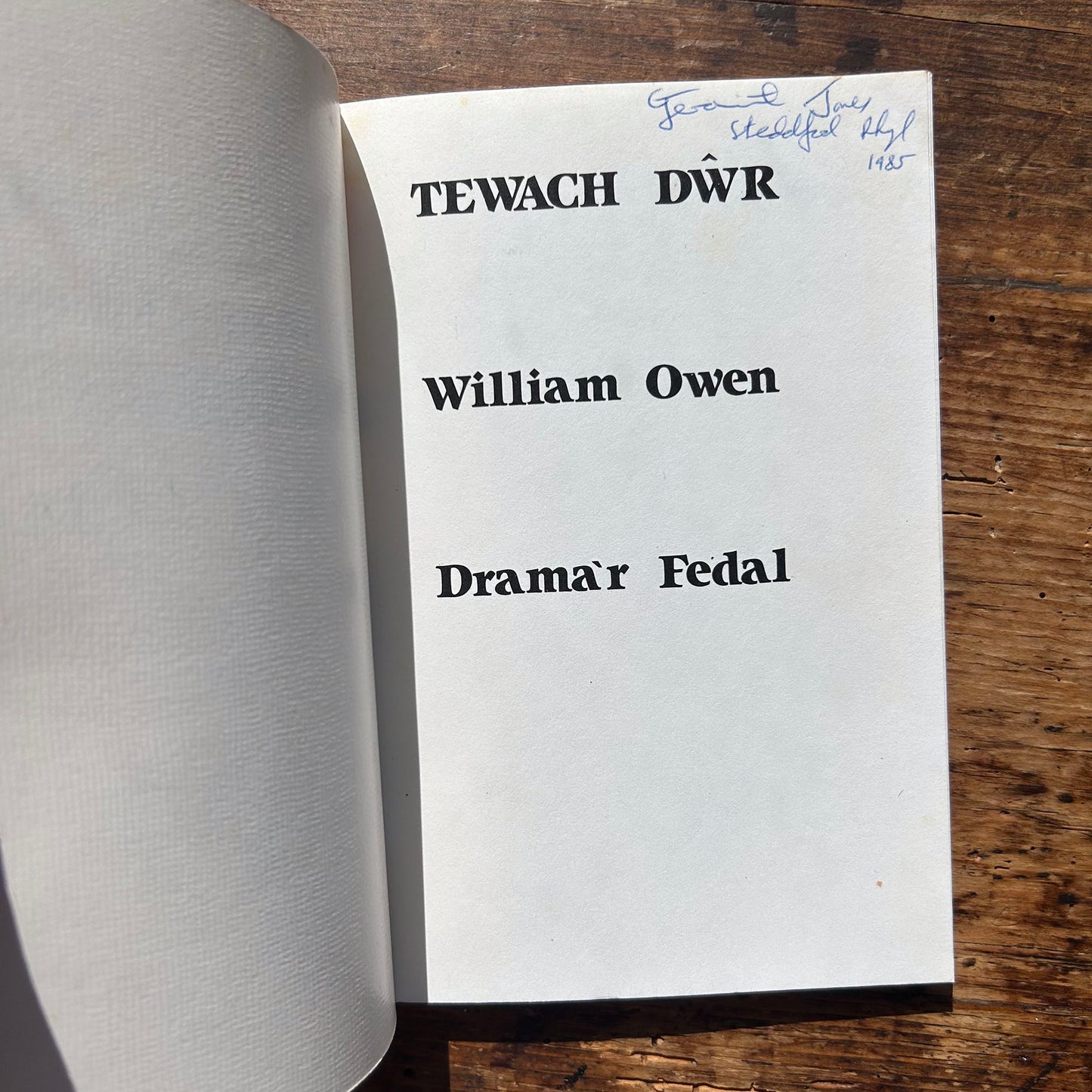 Tewach Dwr - William Owen - Drama'r Fedal - 1983 (Preloved)