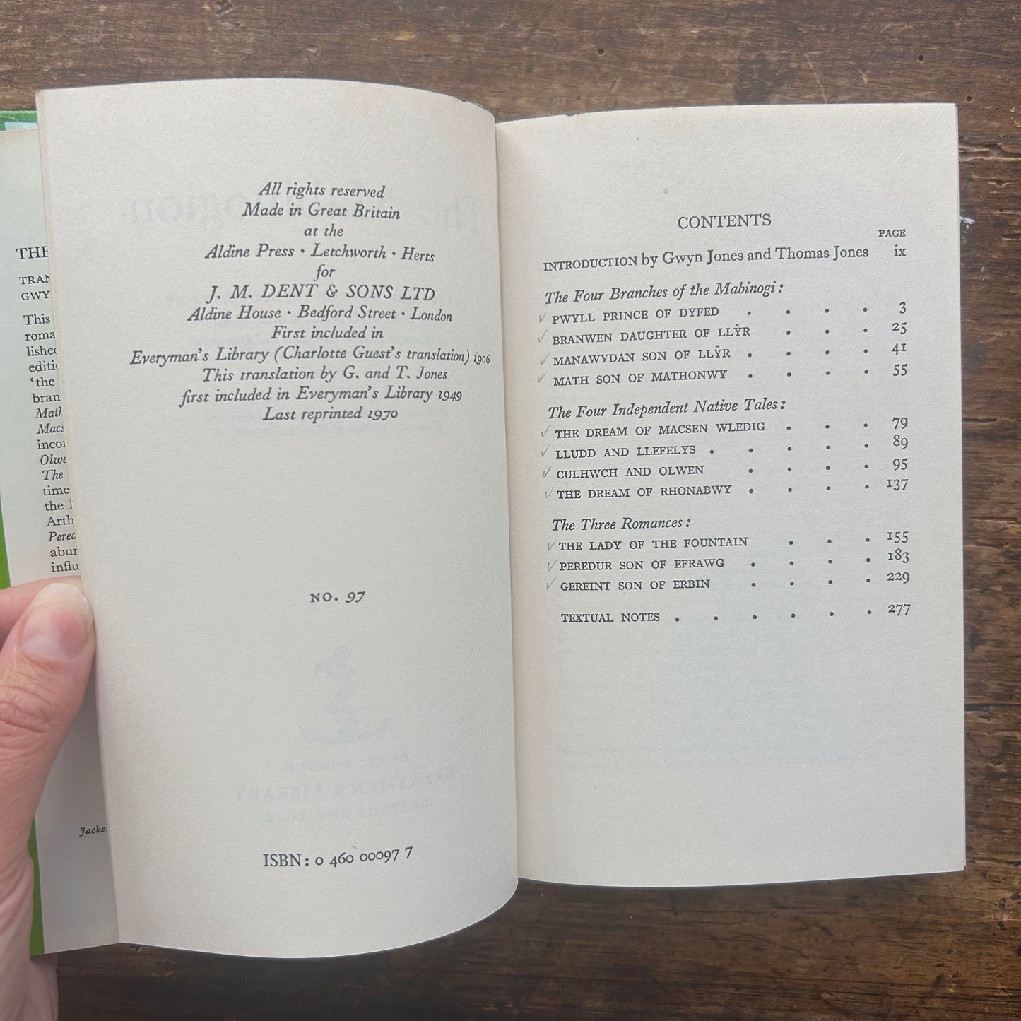 Y Mabinogi - Darluniau - Gwyn Thomas &amp; Margaret Jones (Preloved)