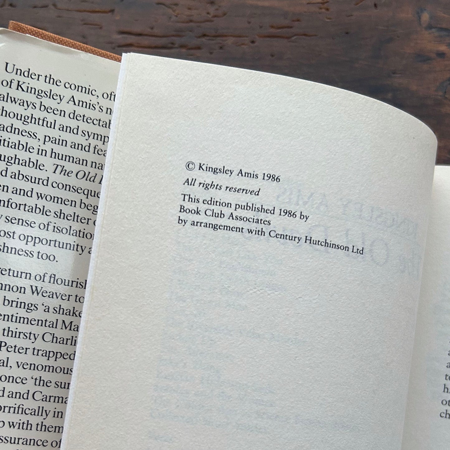 The Old Devils - Kingsley Amis 1st ed. 1986 (Preloved)