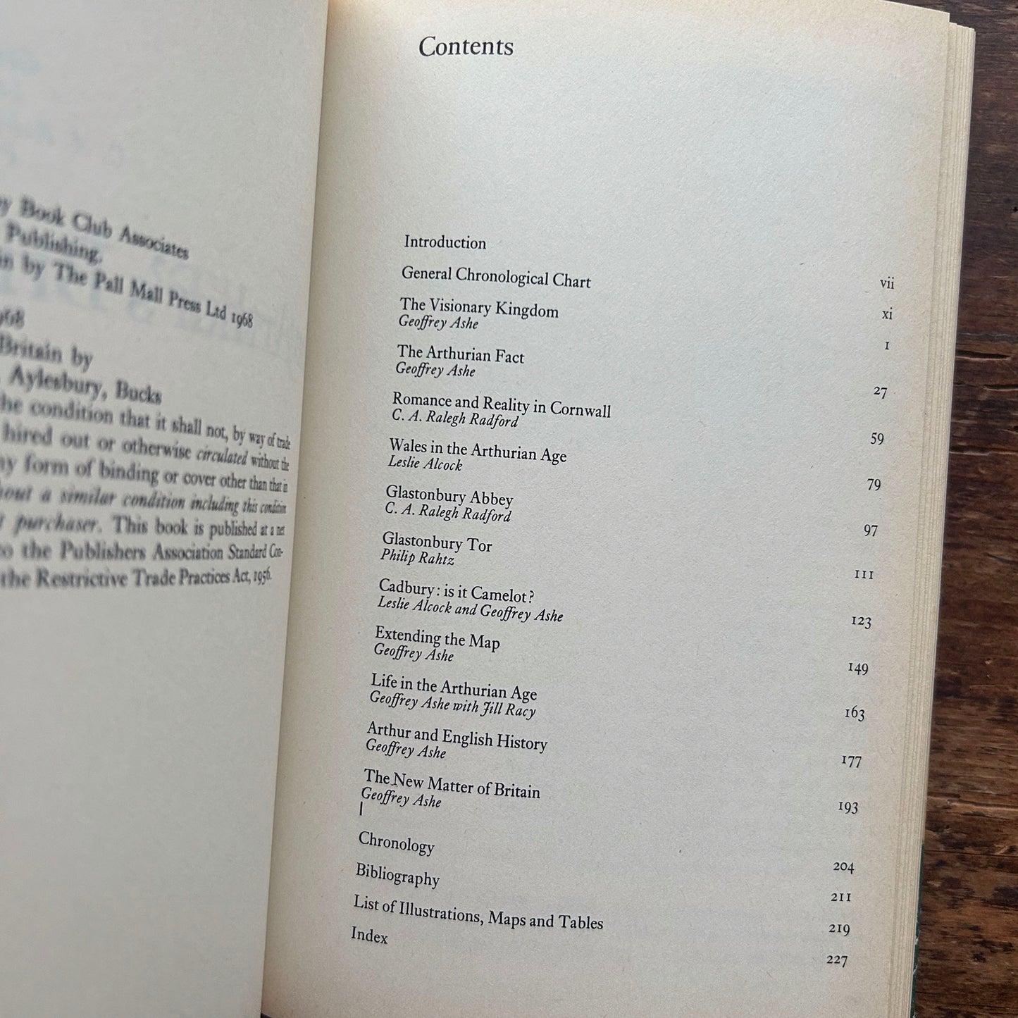 The Quest for Arthur's Britain - Geoffrey Ashe 1972 (Preloved)