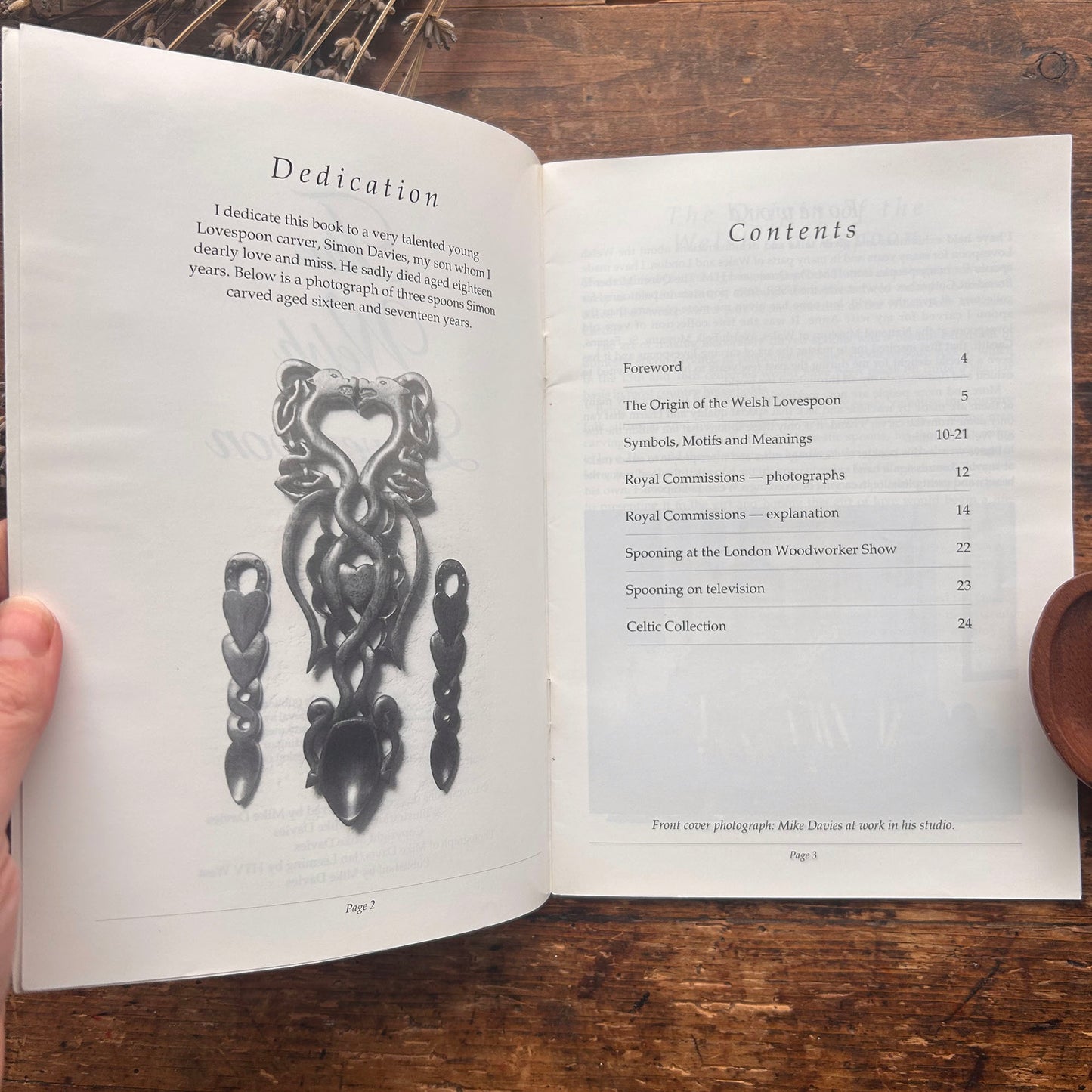 The Welsh Lovespoon - Mike Davies - 1996 (Preloved)