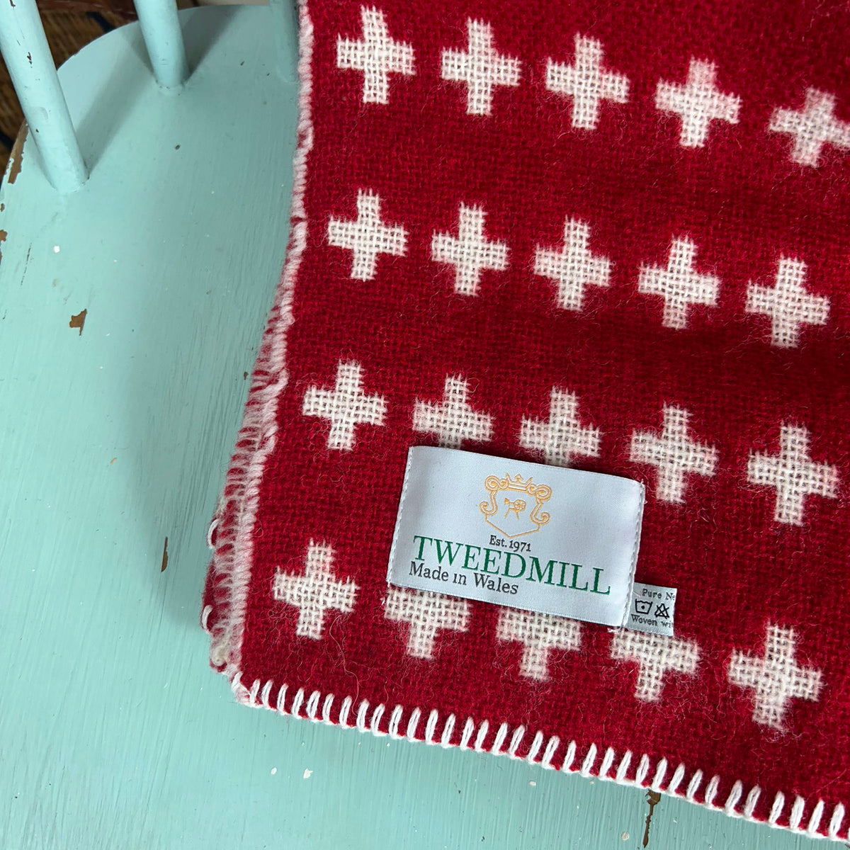 Blanced / Tafliad - Gwlân Newydd - Croes Tweedmill - Coch