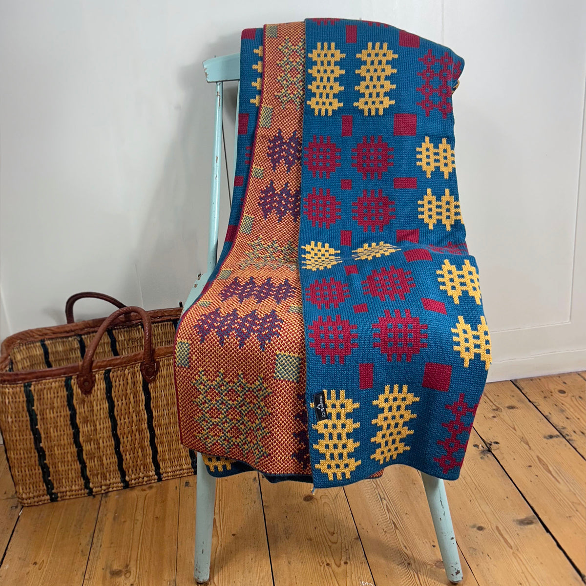 Throw / Blanket - Welsh Tapestry Print - Teal Multi