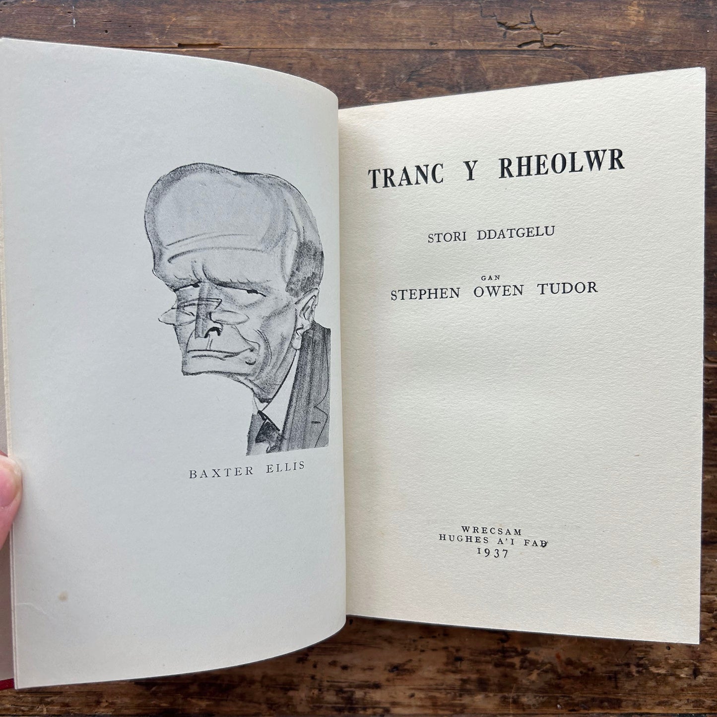Tranc y Rheolwr gan Stephen O. Tudor - Stori Ddatgelu - 1937 (Preloved)
