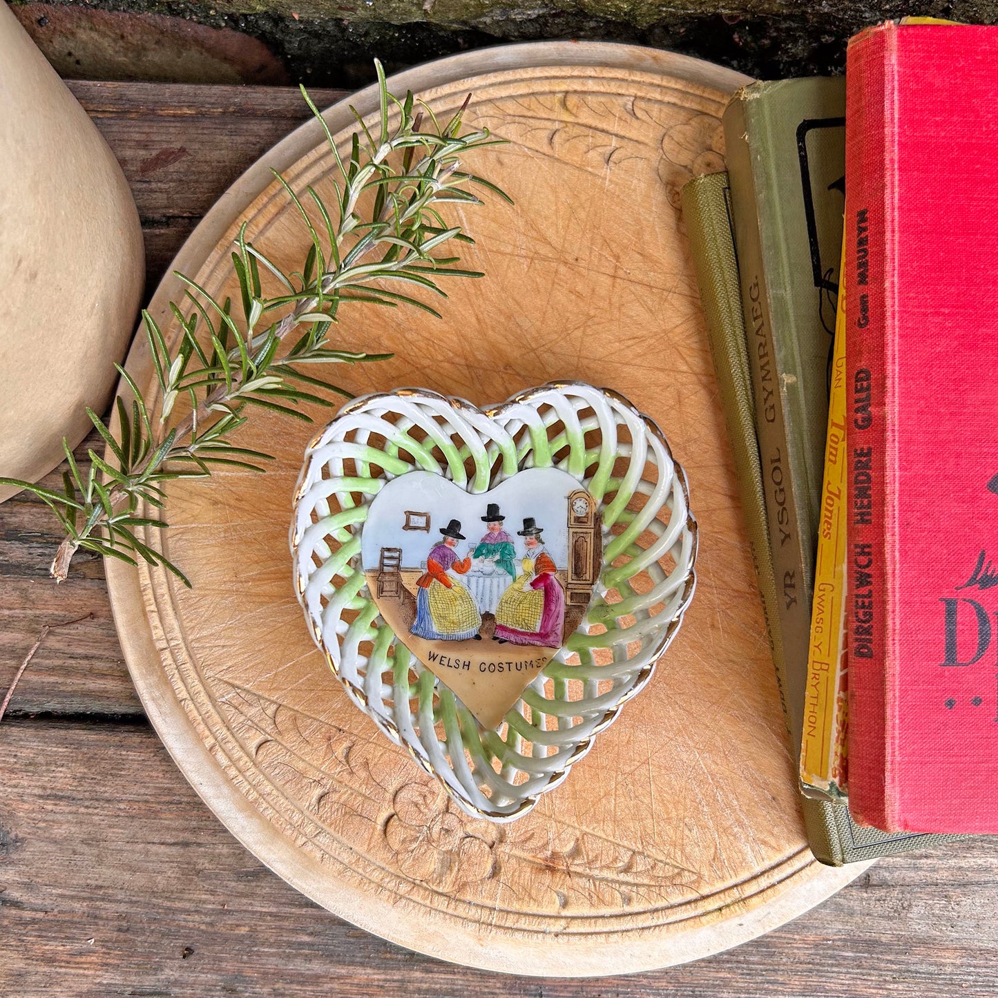 Trinket Heart Basket - China - Welsh Costume - Vintage Souvenir (Preloved)