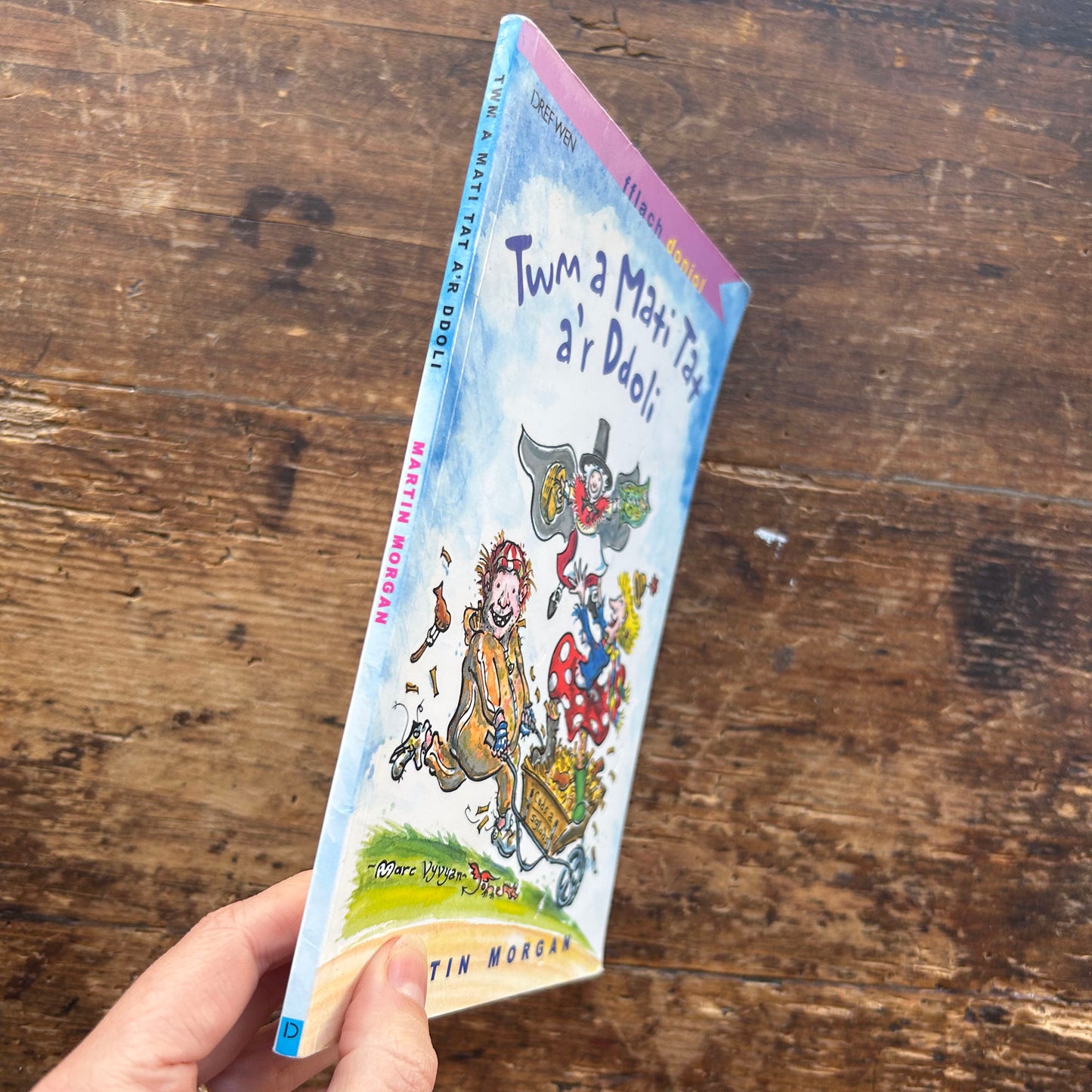 Twm a Mati Tat a ir Ddoli (Preloved)