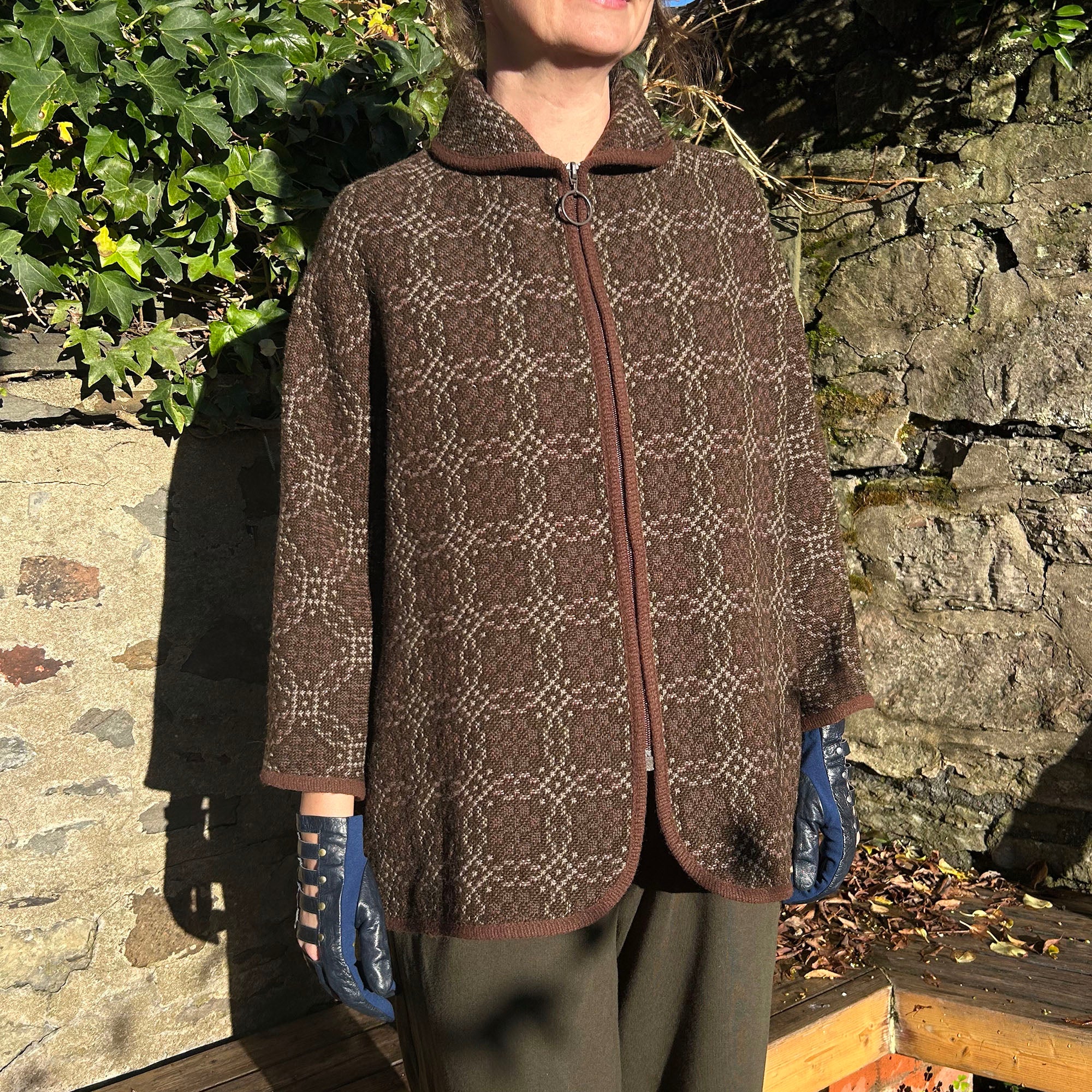 Vintage Cape Coat / Cloak Jacket - Welsh Tapestry - Wool - 1960s